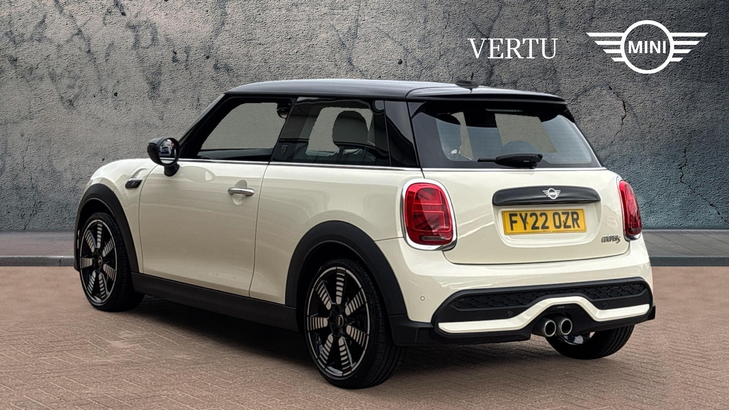 Used MINI Hatch 2022 for sale - 76242782: Photo 2