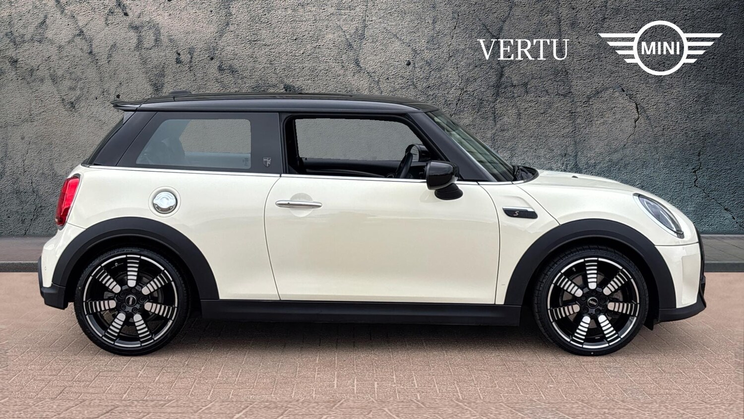 Used MINI Hatch 2022 for sale - 76242782: Photo 3