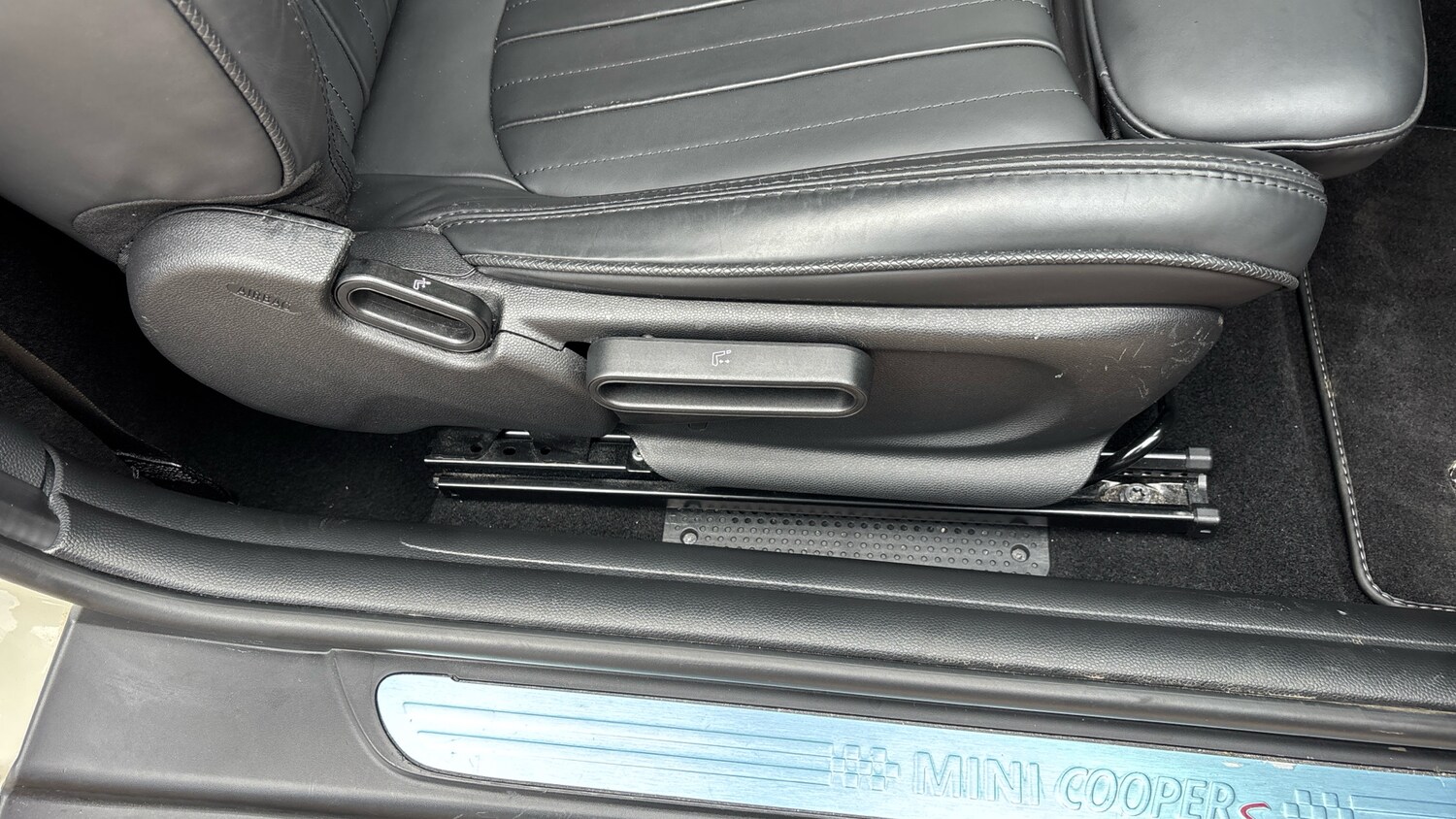 Used MINI Hatch 2022 for sale - 76242782: Photo 41