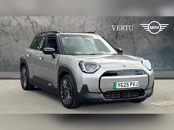 2025 (25) - 135kW E Classic 43kWh 5dr Auto Electric Hatchback
