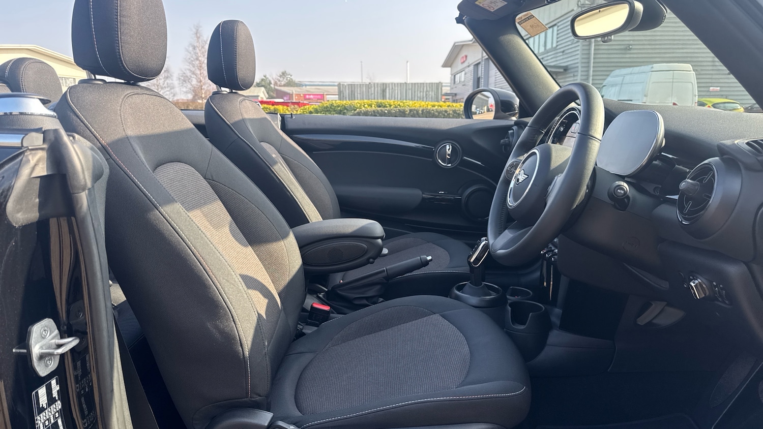 Used MINI Convertible 2023 for sale - 77774394: Photo 11