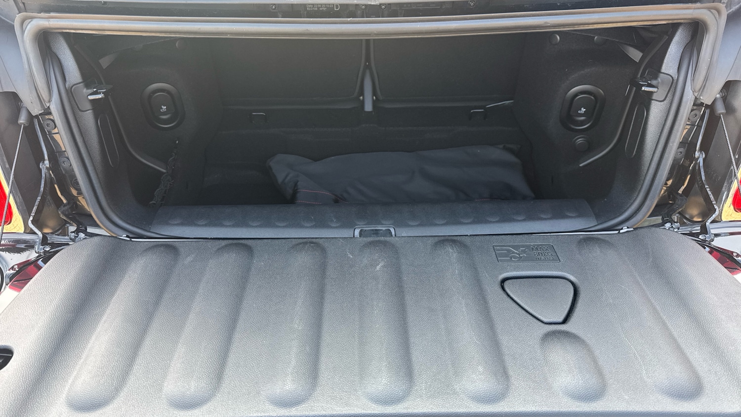 Used MINI Convertible 2023 for sale - 77774394: Photo 13