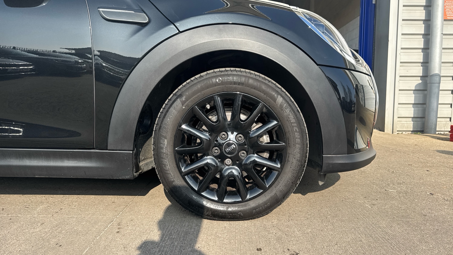 Used MINI Convertible 2023 for sale - 77774394: Photo 14