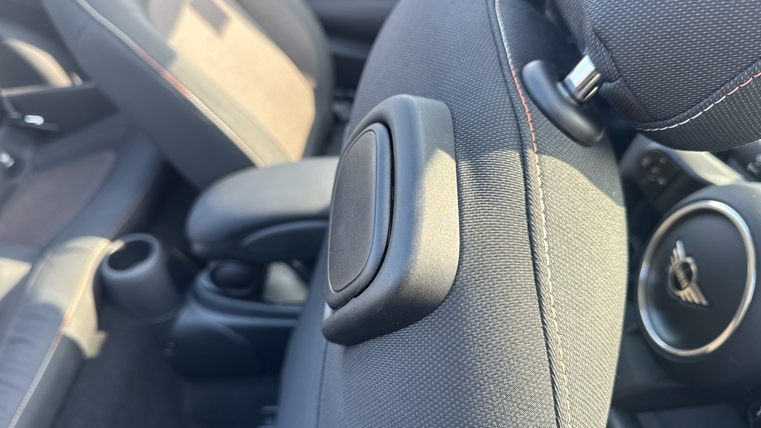 Used MINI Convertible 2023 for sale - 77774394: Photo 32