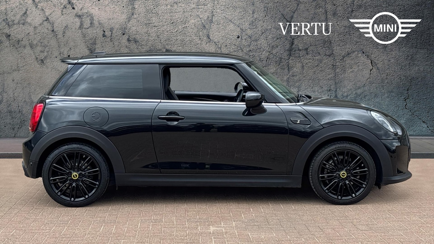 Used MINI Hatch 2022 for sale - 76016332: Photo 3
