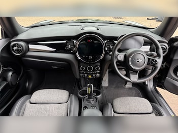 Used MINI Hatch 2022 for sale - 76016332: Photo 4