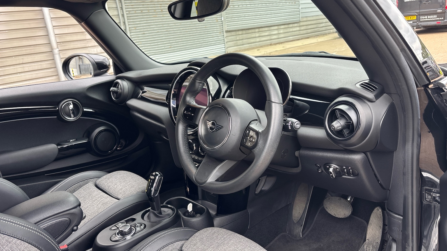 Used MINI Hatch 2022 for sale - 76016332: Photo 6