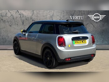 Used MINI Hatch 2023 for sale - 78420082: Photo