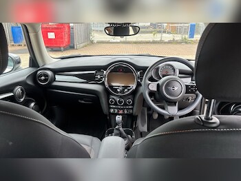 Used MINI Hatch 2022 for sale - 78653102: Photo