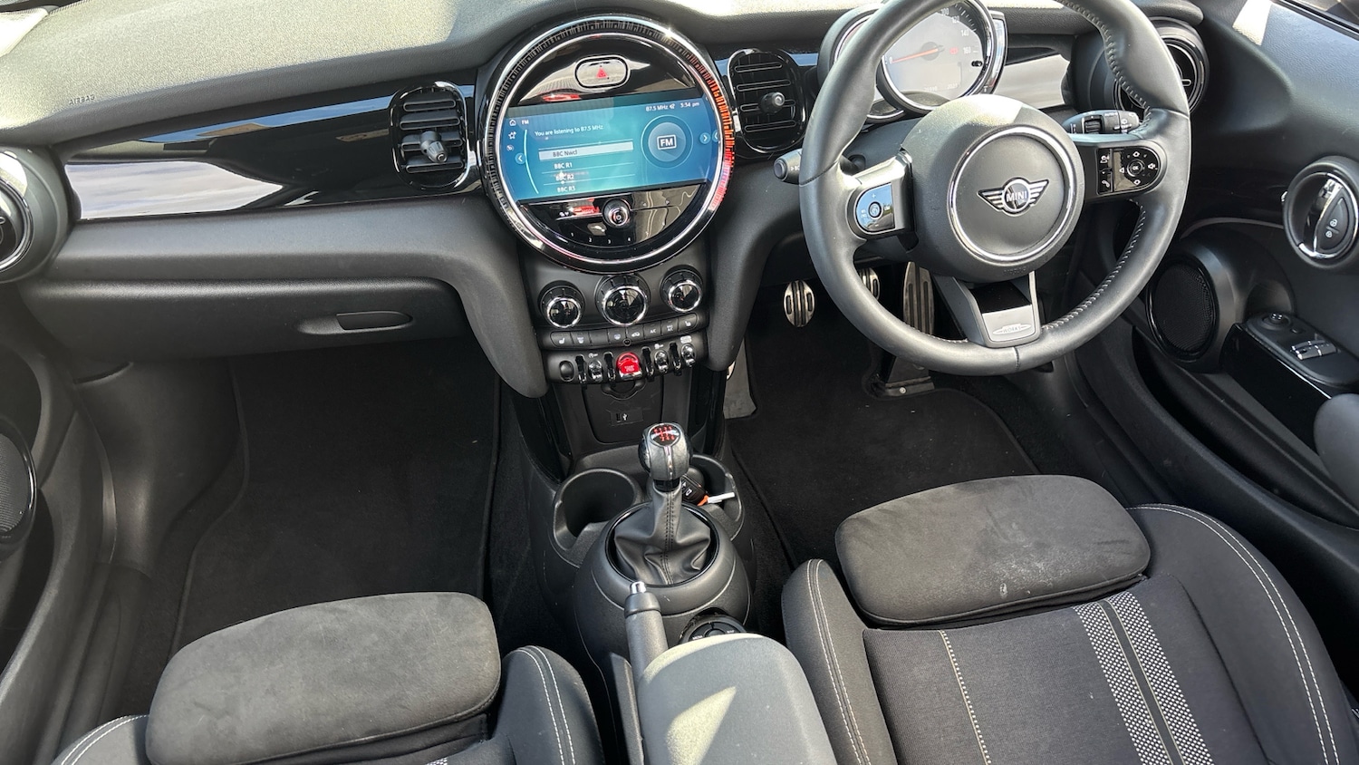 Used MINI Hatch 2022 for sale - 76005936: Photo 4