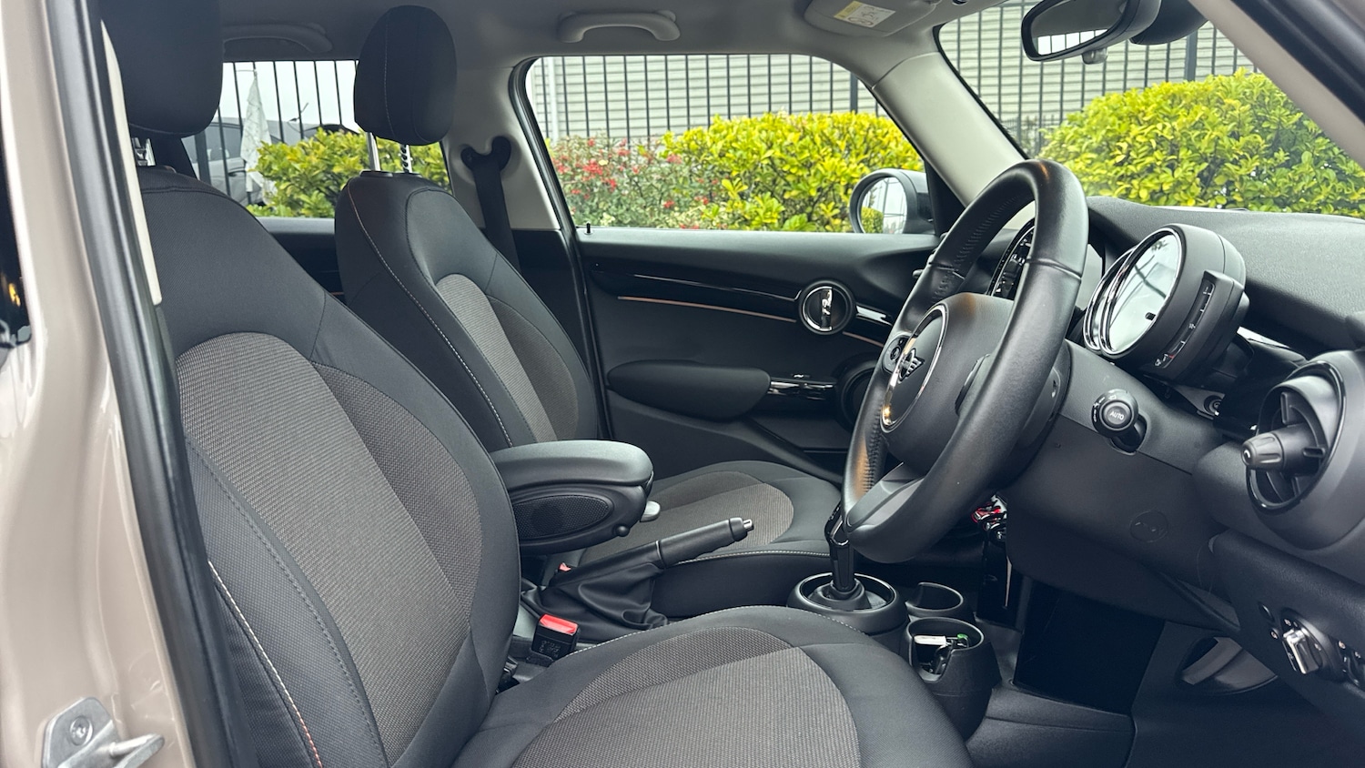 Used MINI Hatch 2022 for sale - 77447026: Photo 11