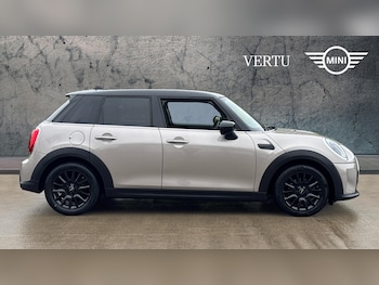 Used MINI Hatch 2022 for sale - 77447026: Photo