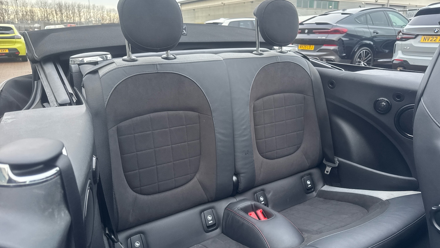 Used MINI Convertible 2024 for sale - 77220727: Photo 12