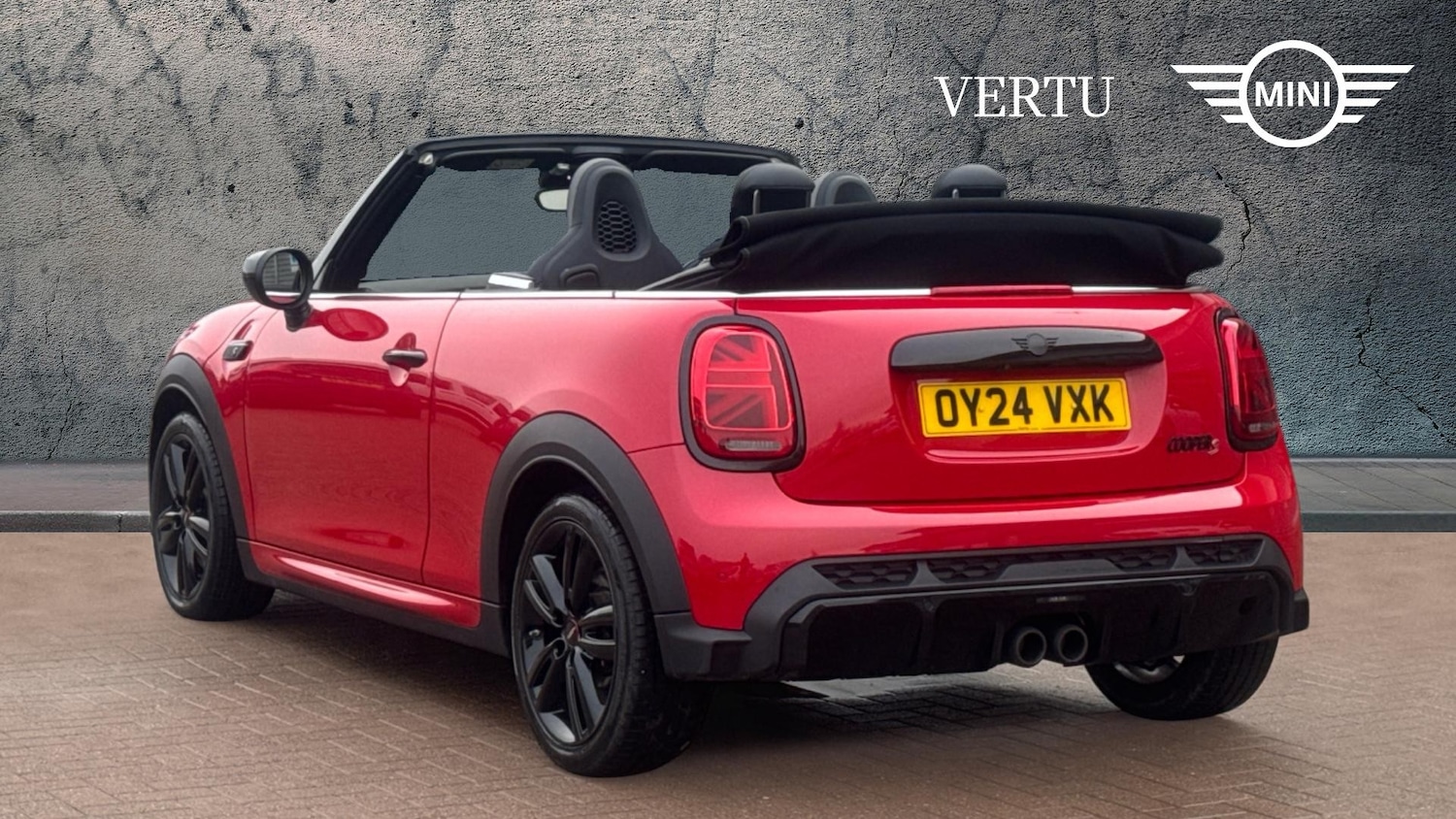 Used MINI Convertible 2024 for sale - 77220727: Photo 2