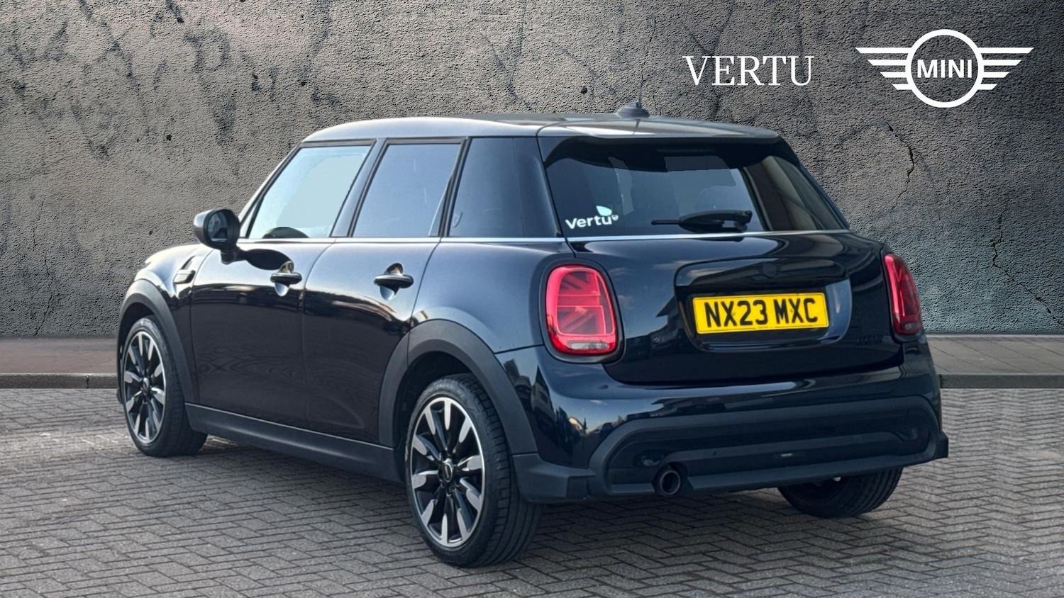 Used MINI Hatch 2023 for sale - 76894349: Photo 2