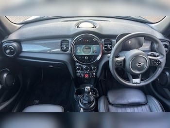 Used MINI Hatch 2023 for sale - 76894349: Photo