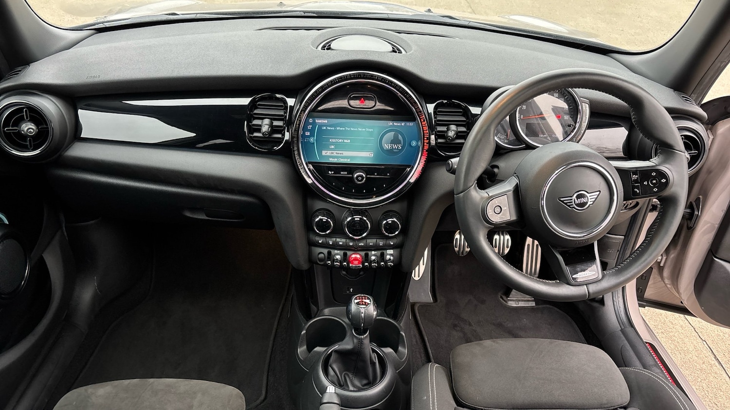 Used MINI Hatch 2022 for sale - 77113307: Photo 4