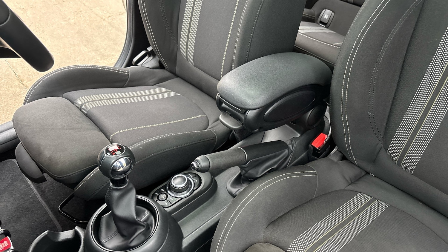 Used MINI Hatch 2022 for sale - 77113307: Photo 43