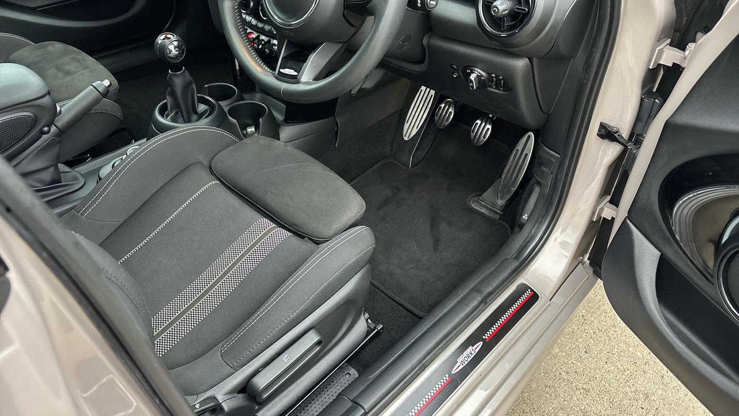 Used MINI Hatch 2022 for sale - 77113307: Photo 61