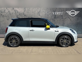 Used MINI Hatch 2021 for sale - 79271353: Photo