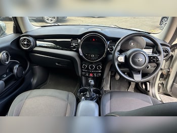 Used MINI Hatch 2022 for sale - 79098028: Photo