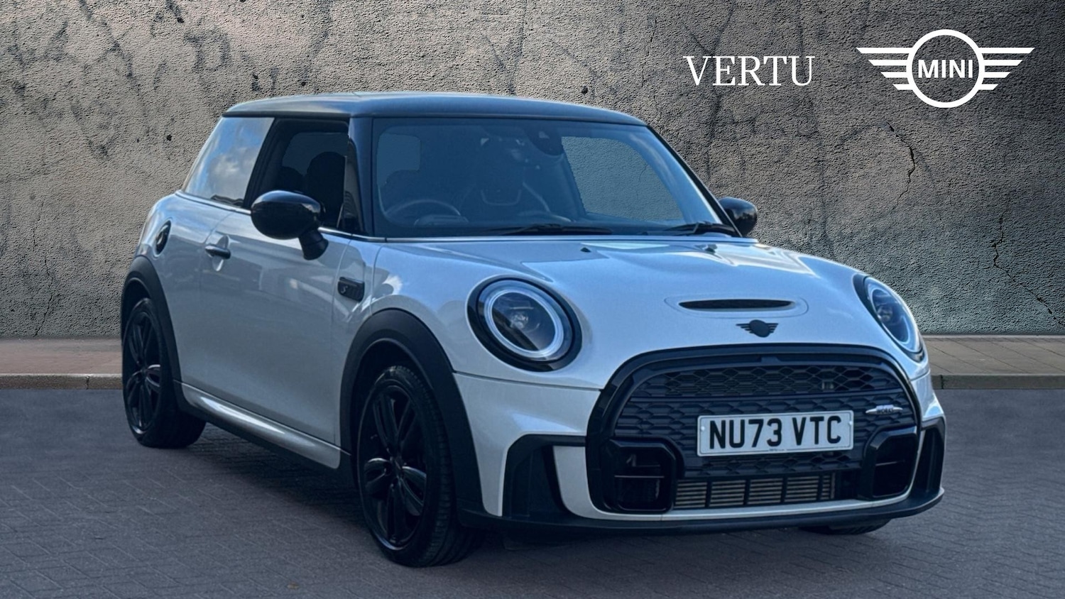 Used MINI Hatch 2023 for sale - 76401918: Photo 1