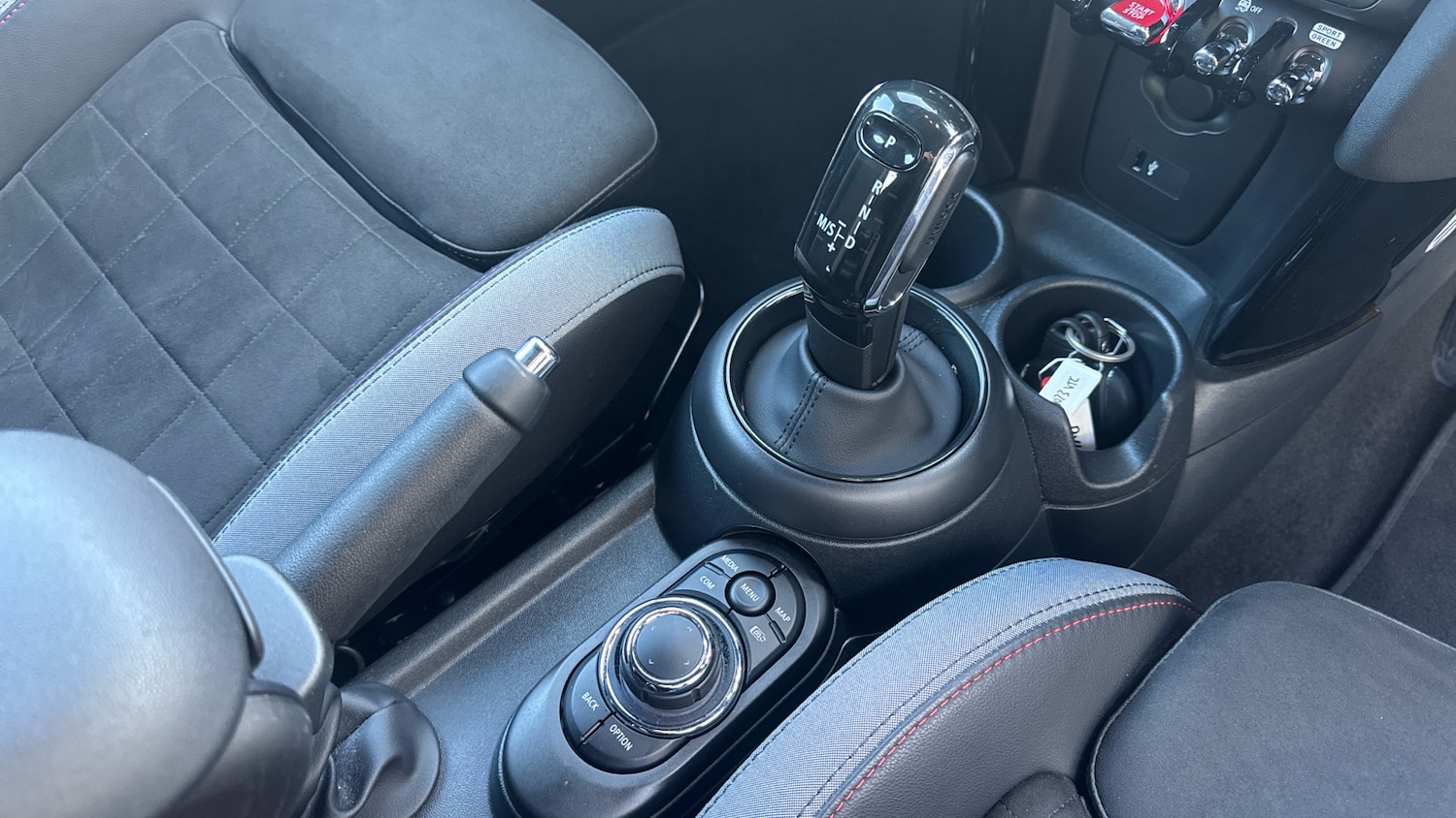 Used MINI Hatch 2023 for sale - 76401918: Photo 10