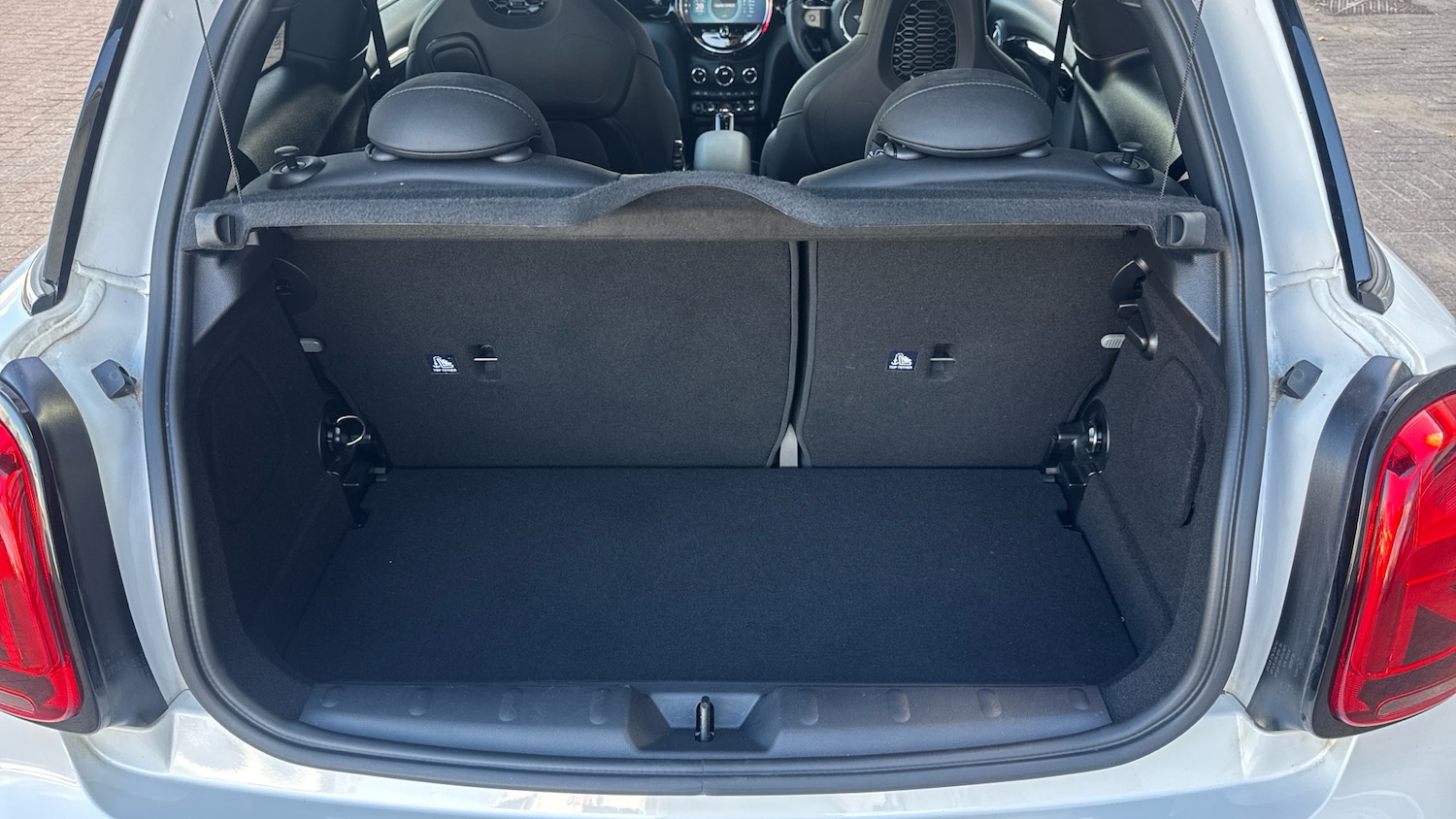 Used MINI Hatch 2023 for sale - 76401918: Photo 13