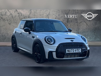 Used MINI Hatch 2023 for sale - 76401918: Photo