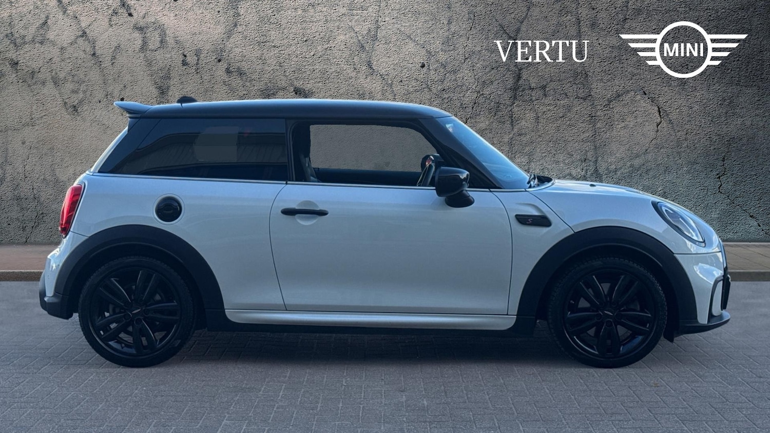 Used MINI Hatch 2023 for sale - 76401918: Photo 3