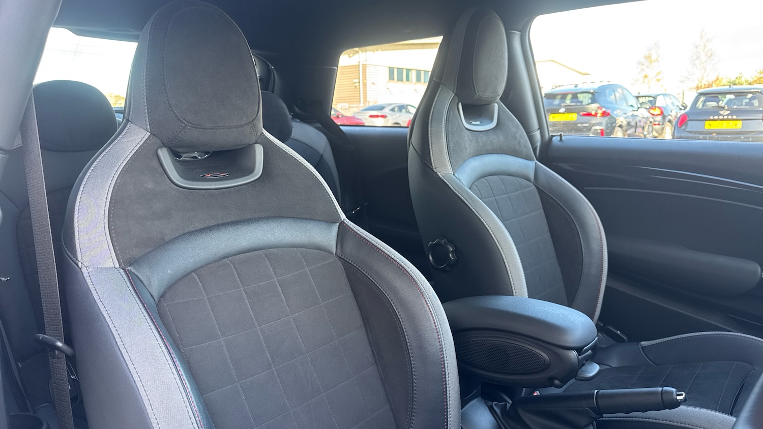 Used MINI Hatch 2023 for sale - 76401918: Photo 33