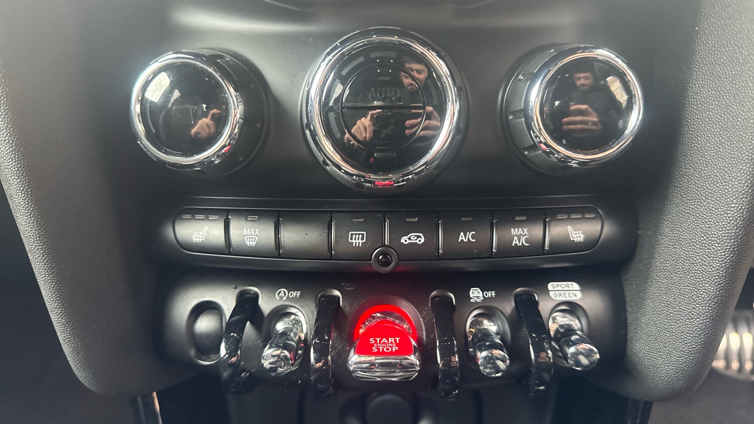 Used MINI Hatch 2024 for sale - 77501184: Photo 28