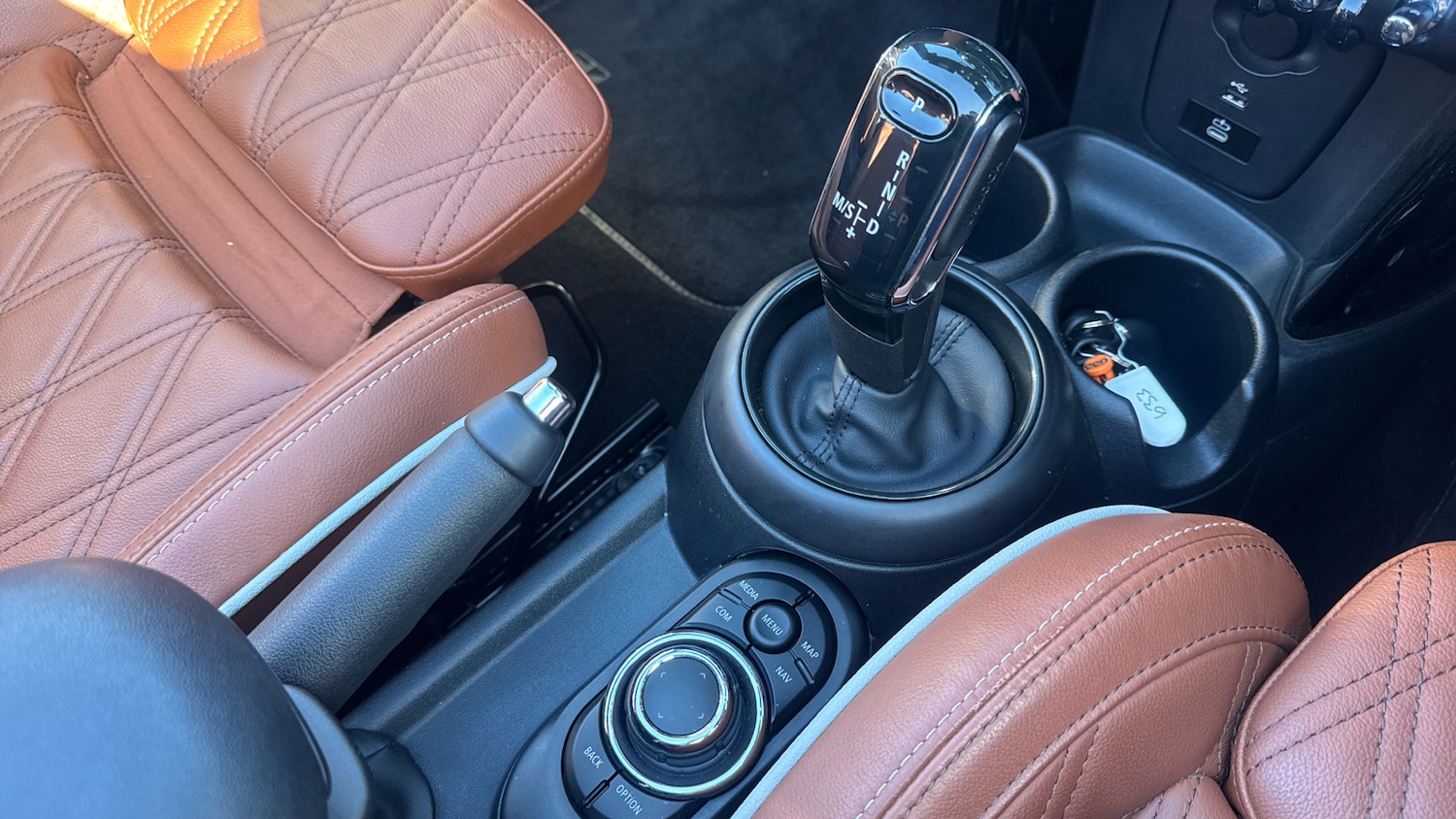 Used MINI Convertible 2023 for sale - 77817887: Photo 10