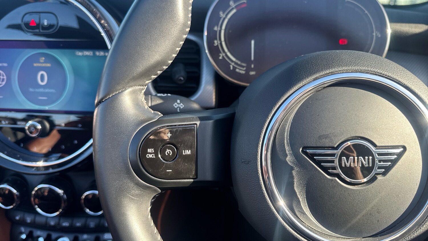 Used MINI Convertible 2023 for sale - 77817887: Photo 17