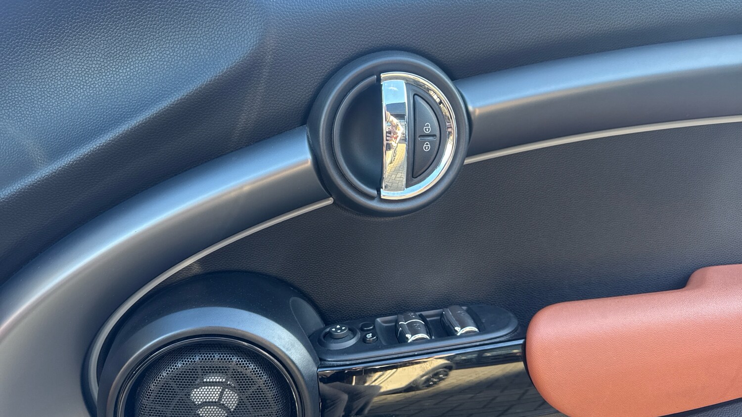 Used MINI Convertible 2023 for sale - 77817887: Photo 20