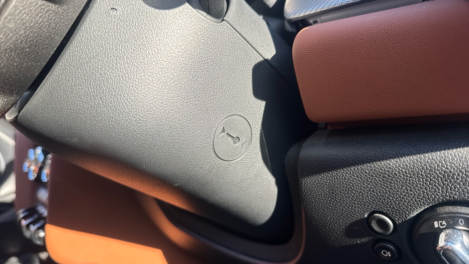 Used MINI Convertible 2023 for sale - 77817887: Photo 25