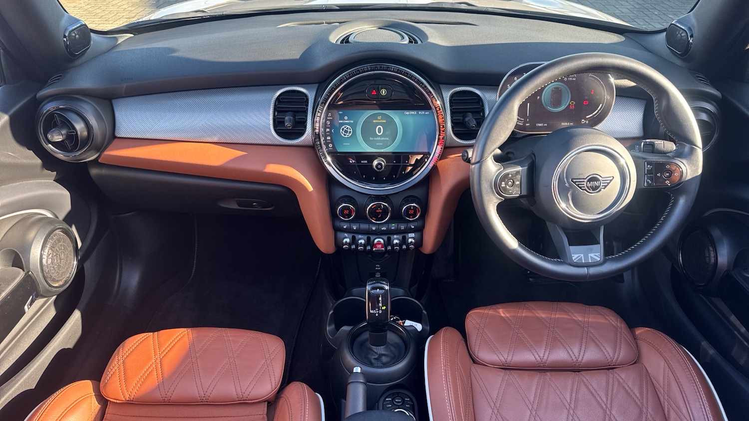 Used MINI Convertible 2023 for sale - 77817887: Photo 4