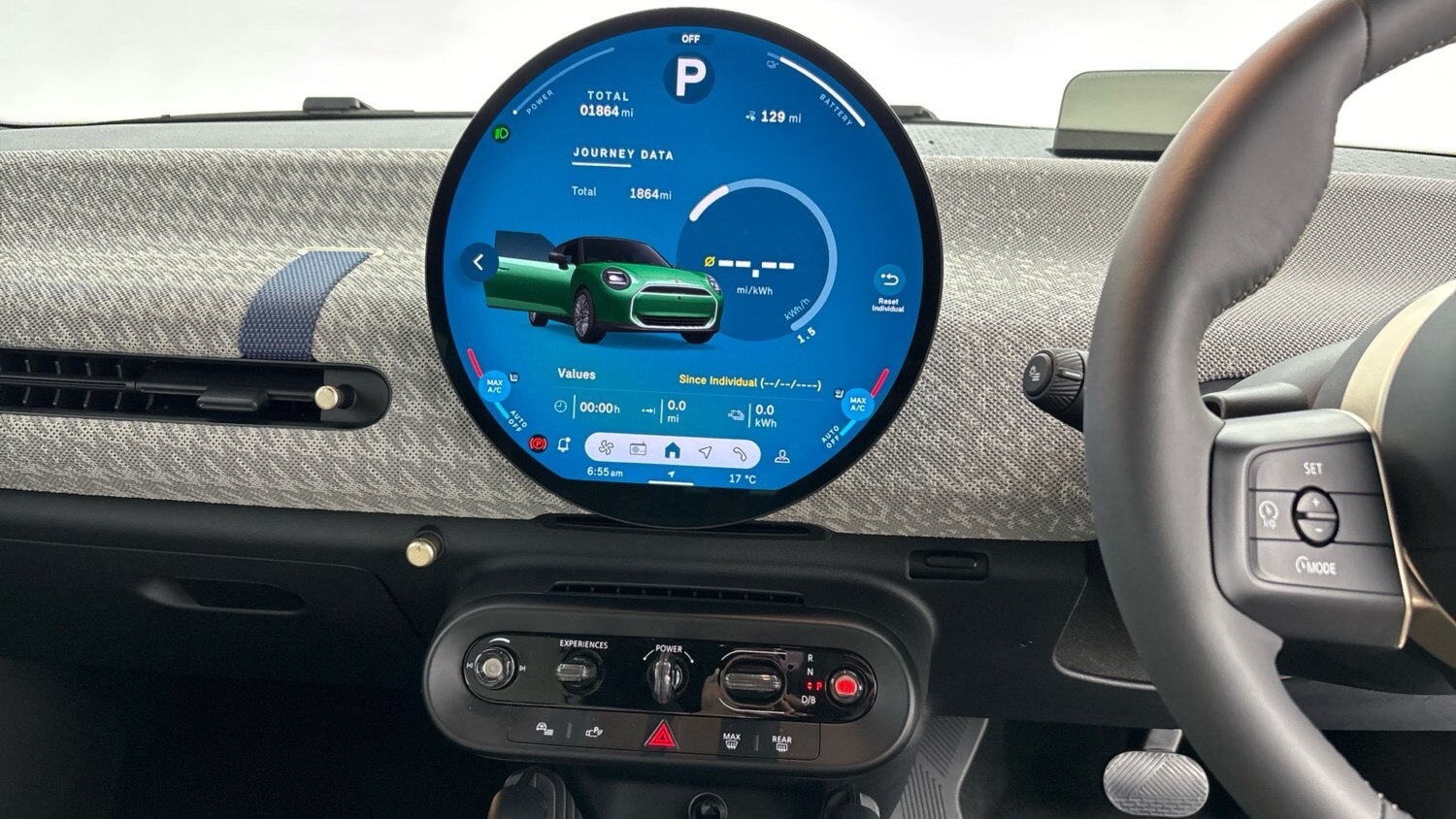 2024 MINI Cooper 135kW E Exclusive 41kWh 3dr Auto Electric Hatchback Hatchback E - Picture 8 of 24