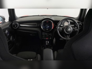 Used MINI Hatch 2020 for sale - 78201790: Photo