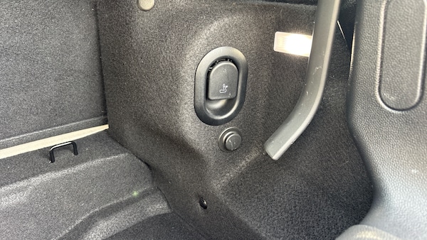 Used MINI Convertible 2024 for sale - 76222180: Photo 24