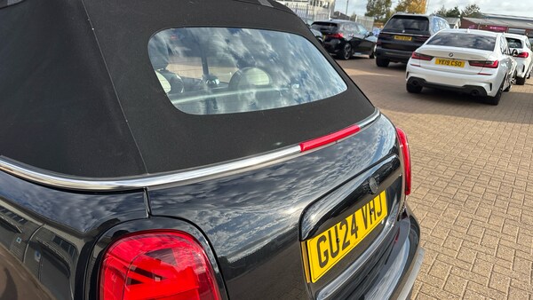 Used MINI Convertible 2024 for sale - 76222180: Photo 27