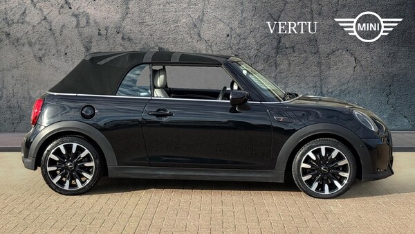 Used MINI Convertible 2024 for sale - 76222180: Photo 3