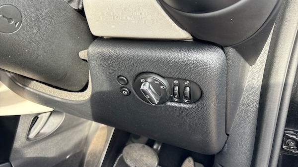Used MINI Convertible 2024 for sale - 76222180: Photo 46
