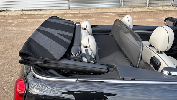 Used MINI Convertible 2024 for sale - 76222180: Photo 52