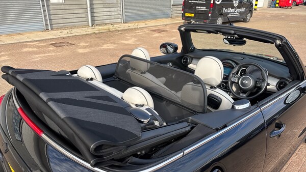 Used MINI Convertible 2024 for sale - 76222180: Photo 53