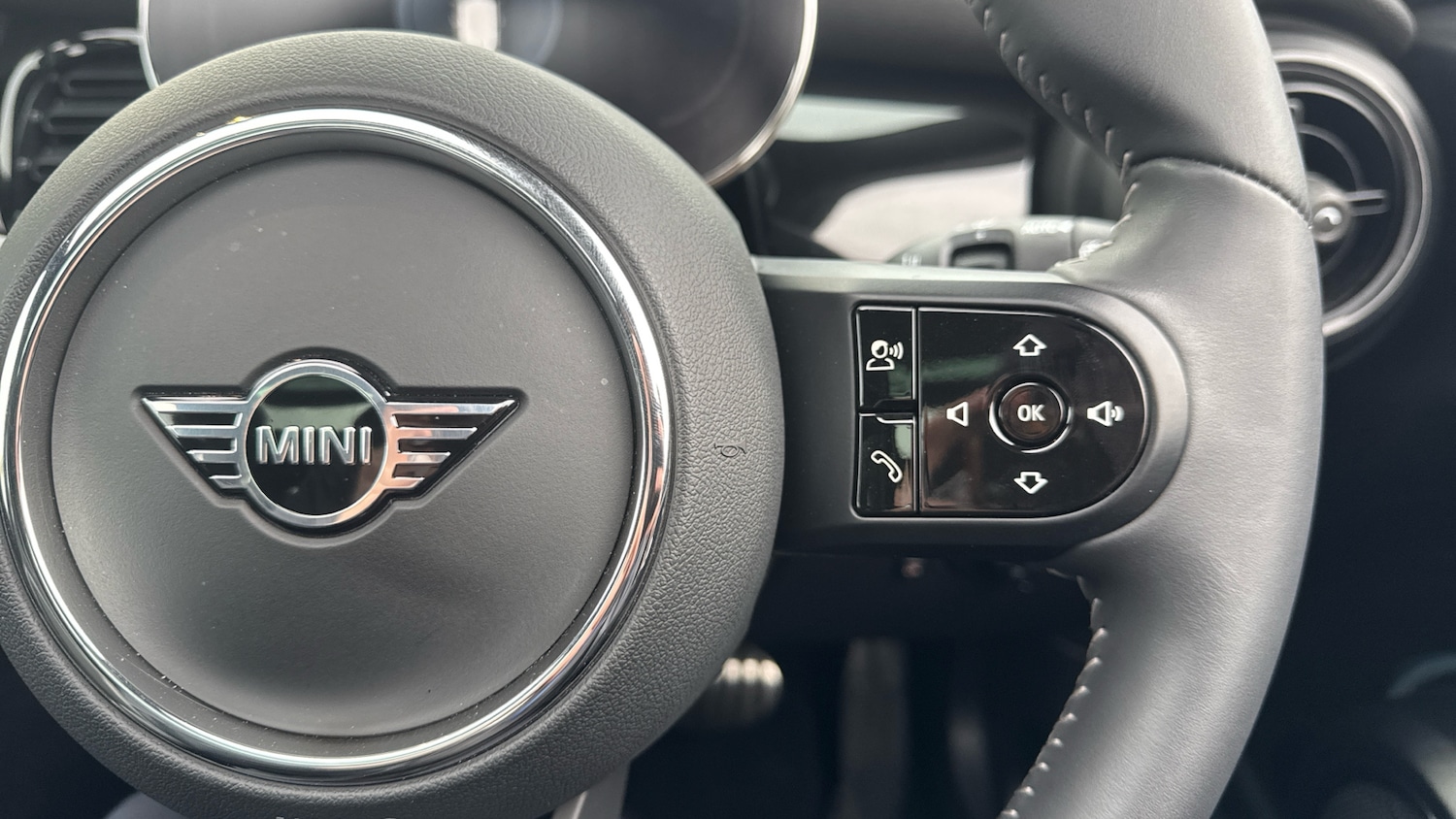 Used MINI Hatch 2023 for sale - 77851191: Photo 18