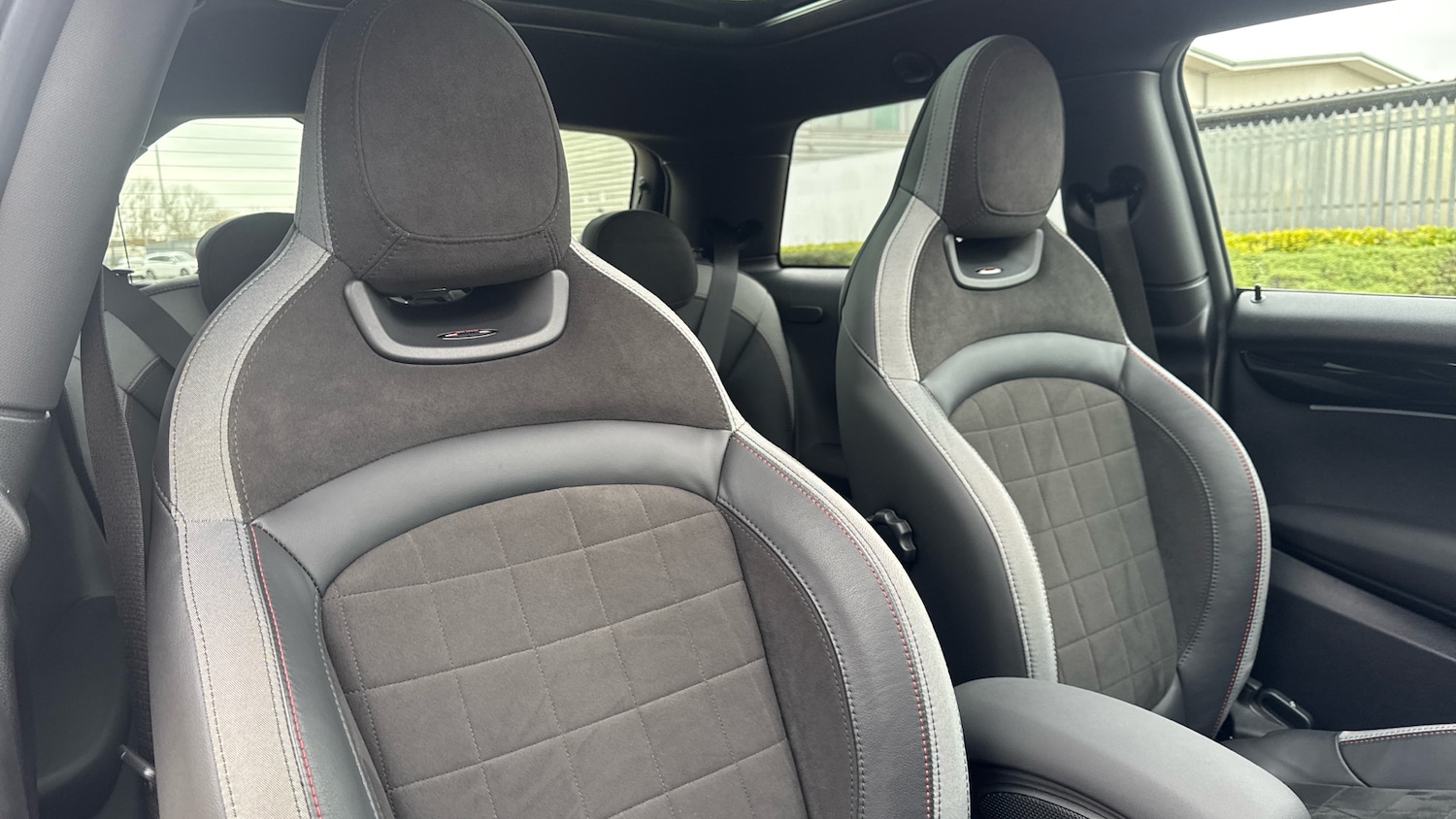 Used MINI Hatch 2023 for sale - 77851191: Photo 30