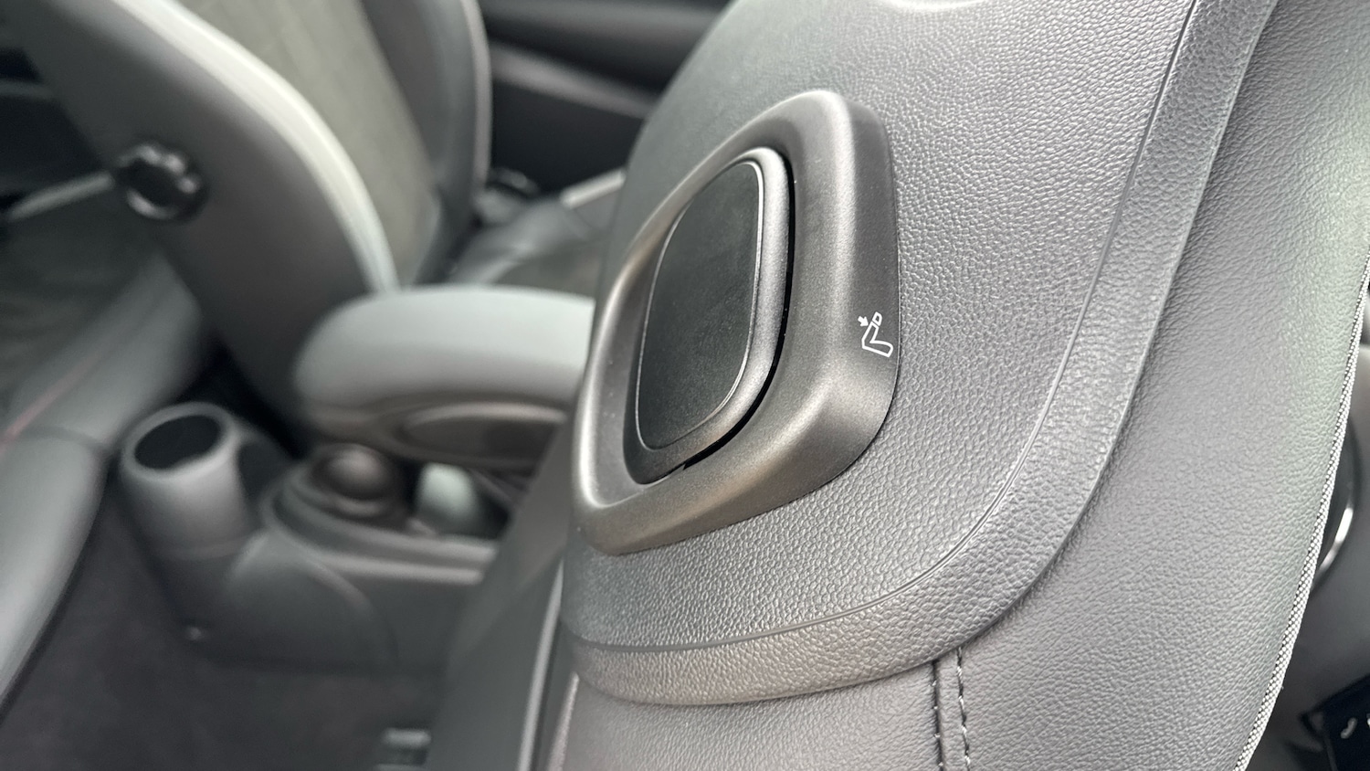 Used MINI Hatch 2023 for sale - 77851191: Photo 32