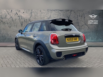 Used MINI Hatch 2019 for sale - 75821356: Photo