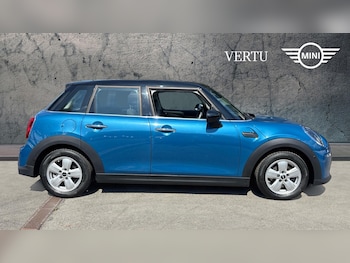 Used MINI Hatch 2022 for sale - 79004130: Photo